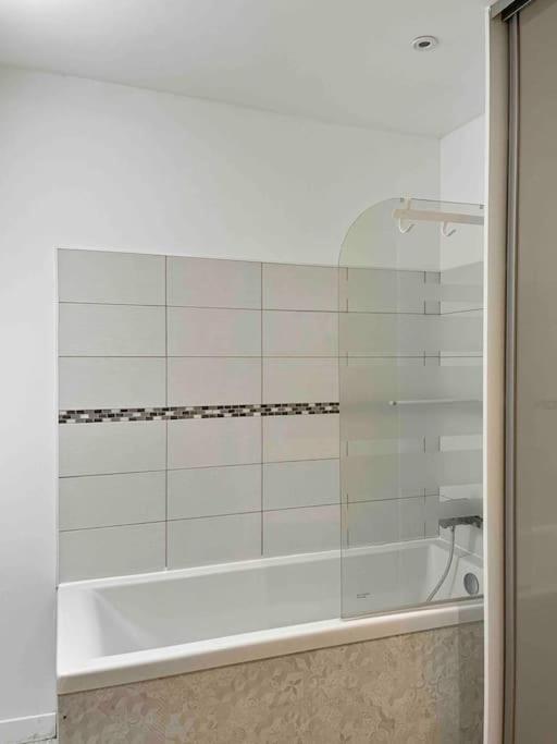 Le Dieppe Harbour - Ideal Loisirs Et Teletravail Apartman Kültér fotó